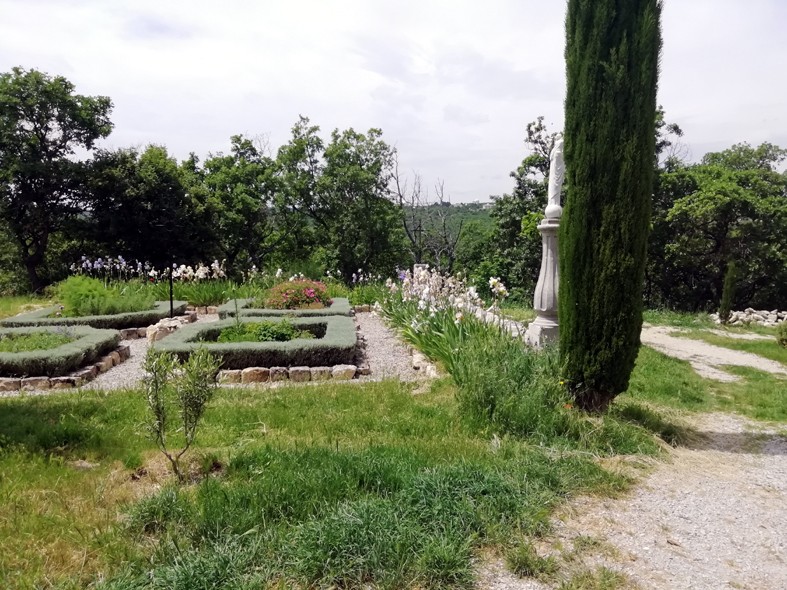 Prieure de salagon 9 